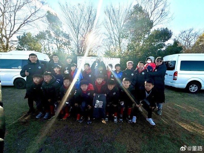  8戰(zhàn)全勝奪日本杯賽冠軍！中國(guó)足球小將發(fā)布感謝信