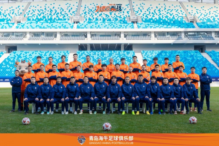  青島海牛一線隊名單：老將鄭龍、薩里奇坐鎮(zhèn)，金洋洋等新援在列